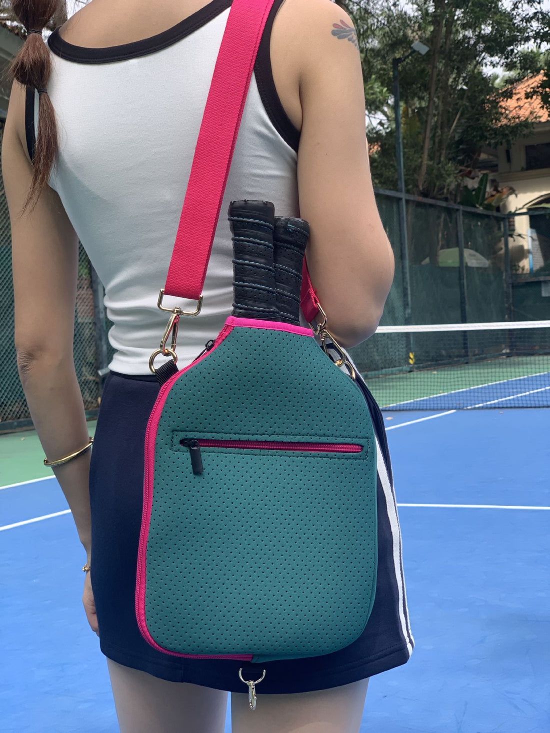 Diving Material Crossbody Pickleball Racket Bag With Hook