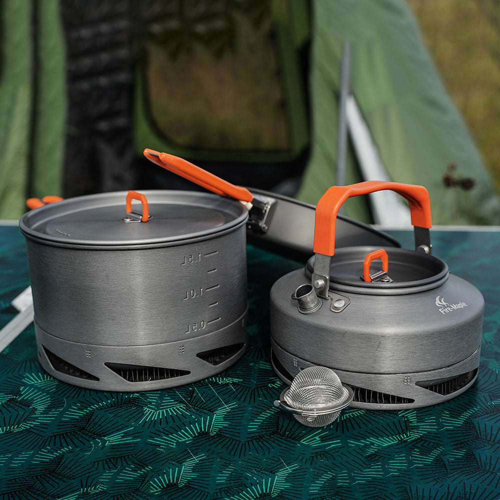 Portable Camping Cookware Set For Picnic Cooking