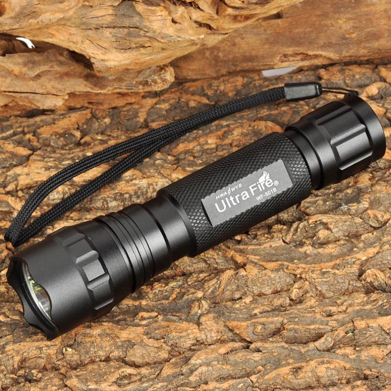 High Power Rechargeable LED Long Range Flashlight