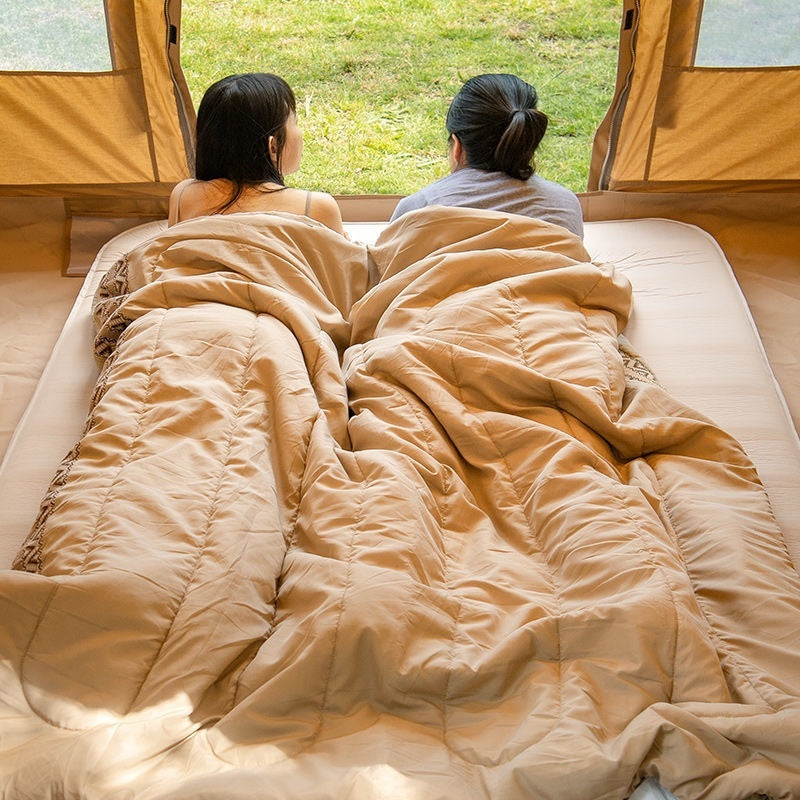 Four-Season Portable Dirt-Resistant Outdoor Sleeping Bag