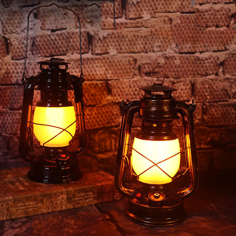 Retro Horse Kerosene Lantern Outdoor Camping Lamp