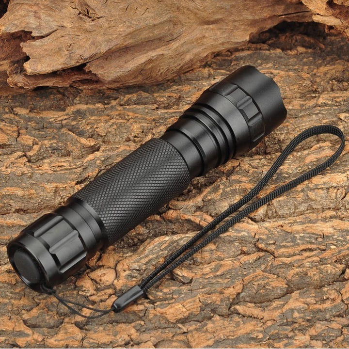High Power Rechargeable LED Long Range Flashlight