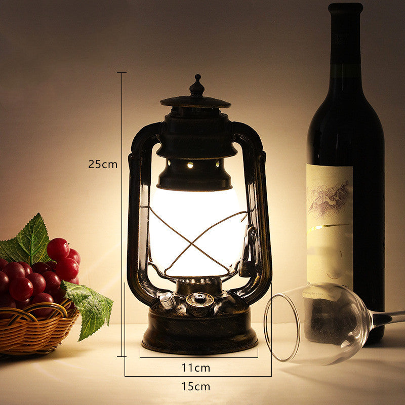 Retro Horse Kerosene Lantern Outdoor Camping Lamp