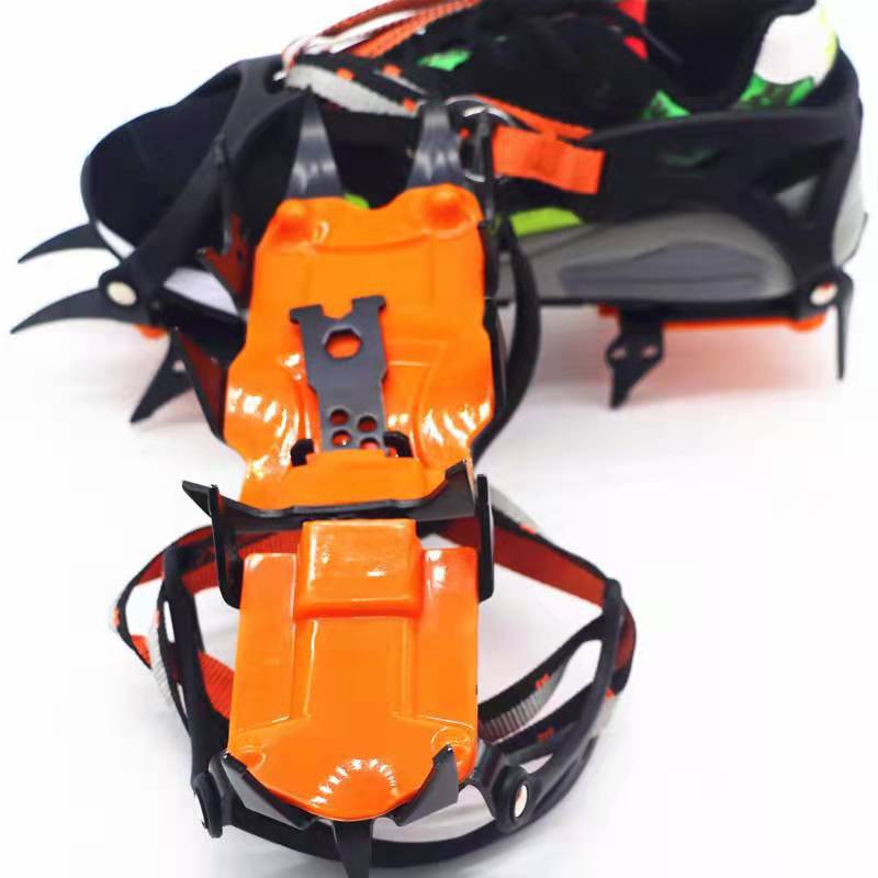 12 Teeth Non-Slip Mountaineering Crampons Shoe Covers